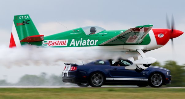 330 SC with Mustang.jpg