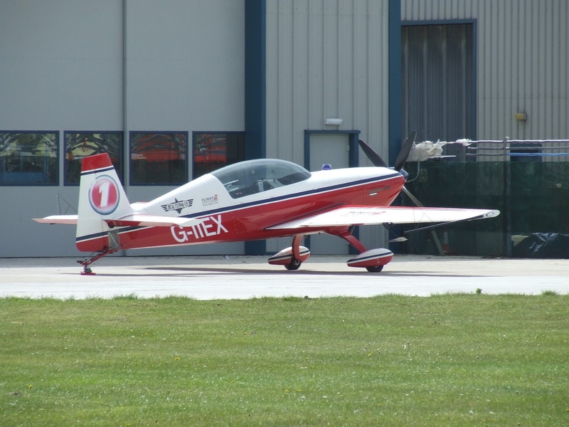 extra300l_g-iiex.jpg